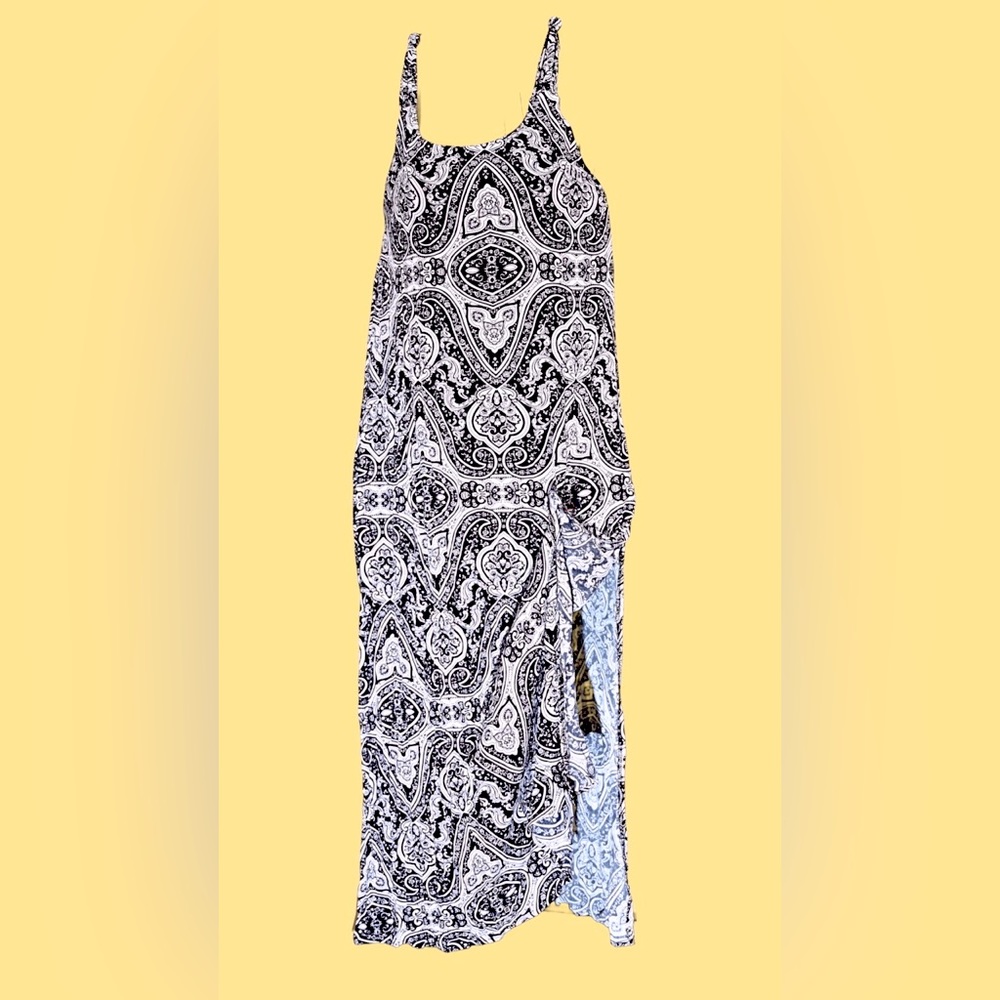 Black and white maxi dress
